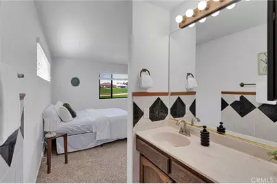 12572 Coronado Lane, Victorville, CA 92395 - Photo 28