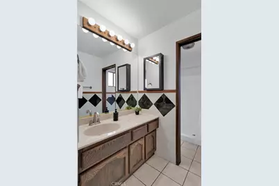 12572 Coronado Lane, Victorville, CA 92395 - Photo 30