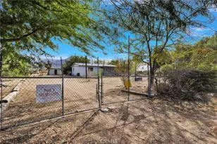 31125 Morningside, Lucerne Valley, CA 92356 - Photo 2