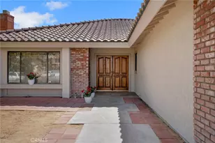14453 Jamaica Ln, Helendale, CA 92342 - Photo 4
