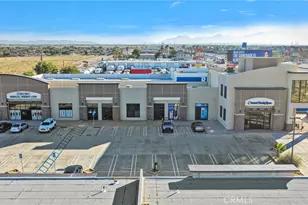 11914 Mariposa Rd, Hesperia, CA 92345 - Photo 1