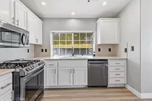 359 Flordason, Calimesa, CA 92320 - Photo 10