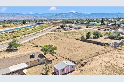 1 Kern Avenue, Hesperia, CA 92435 - Photo 8