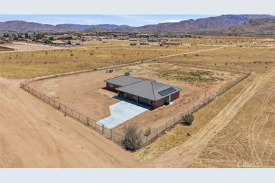 17430 Century Plant Rd, Apple Valley, CA 92307 - Photo 32