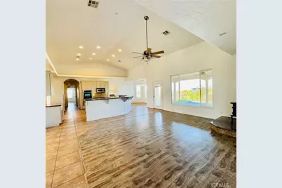 7438 Woodcliff, Phelan, CA 92371 - Photo 6