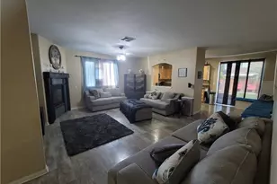 15077 Escalante Ct, Victorville, CA 92394 - Photo 12