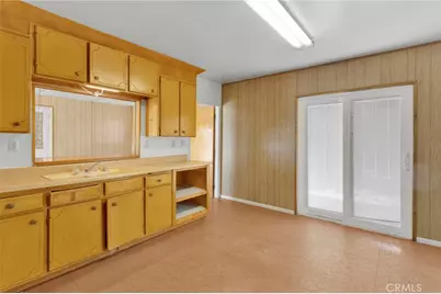13015 La Habra, Victorville, CA 92392 - Photo 12