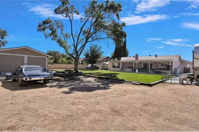 8041 Kingston, Hesperia, CA 92345 - Photo 56