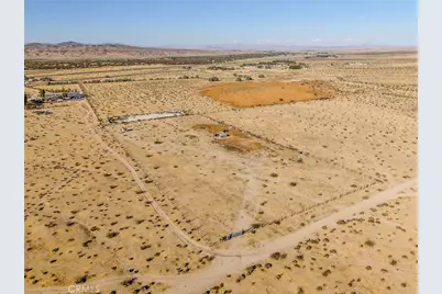 19500 Panamint, Helendale, CA 92342 - Photo 1