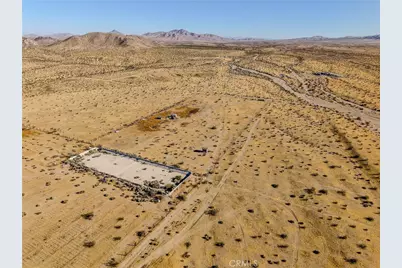 19500 Panamint, Helendale, CA 92342 - Photo 10