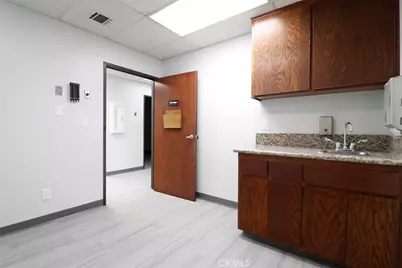 16017 Tuscola #B, Apple Valley, CA 92307 - Photo 8