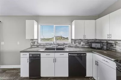 3788 Olivera, Phelan, CA 92371 - Photo 18