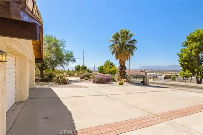 13009 Rincon, Apple Valley, CA 92308 - Photo 52
