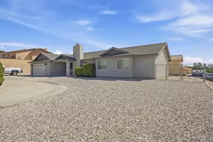 14951 Deerfield, Victorville, CA 92394 - Photo 6