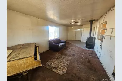 30423 Desert View, Lucerne Valley, CA 92356 - Photo 4
