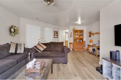 19046 Cedar, Apple Valley, CA 92308 - Photo 12