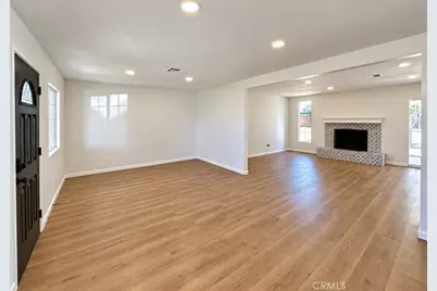 13913 Cronese Road, Apple Valley, CA 92307 - Photo 6