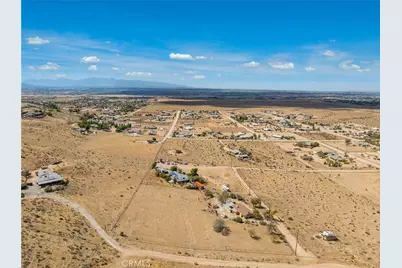 9838 Buena Vista Street, Apple Valley, CA 92308 - Photo 14