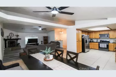 8979 Appleton, Victorville, CA 92392 - Photo 12