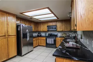 8979 Appleton, Victorville, CA 92392 - Photo 8