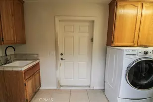 8979 Appleton, Victorville, CA 92392 - Photo 24