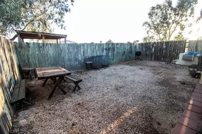 8979 Appleton, Victorville, CA 92392 - Photo 28