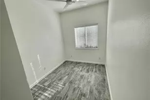 13210 Raven, Sylmar, CA 91342 - Photo 32