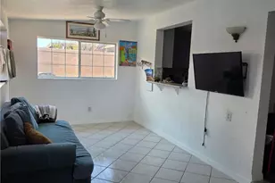 13910 Driftwood Dr, Victorville, CA 92395 - Photo 4