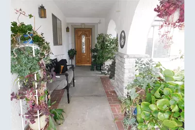 13910 Driftwood Drive, Victorville, CA 92395 - Photo 2