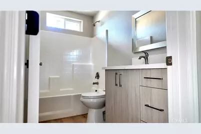 15271 Sycamore St., Hesperia, CA 92345 - Photo 10