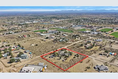3789 Hollister, Phelan, CA 92371 - Photo 70