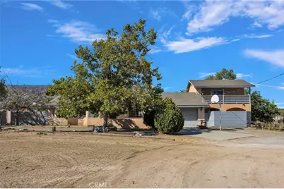 3789 Hollister, Phelan, CA 92371 - Photo 2