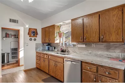 14824 Byron, Apple Valley, CA 92307 - Photo 18