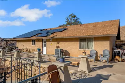 14824 Byron, Apple Valley, CA 92307 - Photo 32