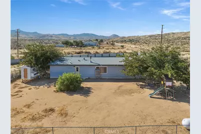 9310 Bellview, Apple Valley, CA 92308 - Photo 2
