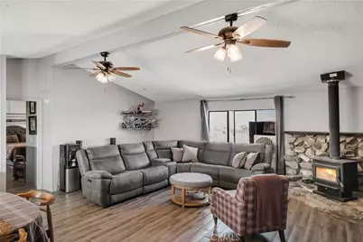 9310 Bellview, Apple Valley, CA 92308 - Photo 18