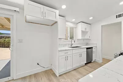 9390 3rd Avenue, Hesperia, CA 92345 - Photo 16