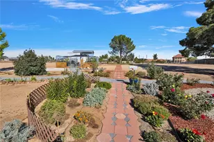18494 Mojave, Hesperia, CA 92345 - Photo 38