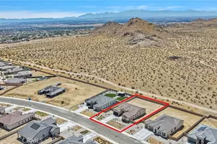 17220 Ta-Ki-Pi, Apple Valley, CA 92307 - Photo 62