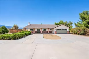 12764 Oasis Rd, Pinon Hills, CA 92372 - Photo 2