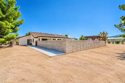 12764 Oasis Road, Pinon Hills, CA 92372 - Photo 28