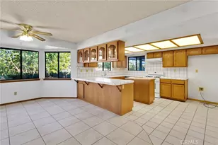 14210 Gayhead Rd, Apple Valley, CA 92307 - Photo 22
