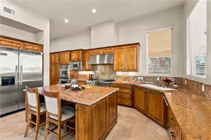 12128 Whitehaven, Oak Hills, CA 92344 - Photo 14