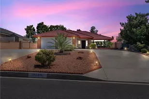 13355 Stoneridge Dr, Victorville, CA 92395 - Photo 2