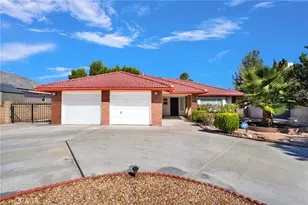 13355 Stoneridge Dr, Victorville, CA 92395 - Photo 4