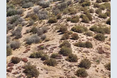 740 Summit Valley (Near) Road, Hesperia, CA 92345 - Photo 6