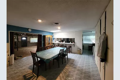 15645 Avion Lane, Victorville, CA 92394 - Photo 12