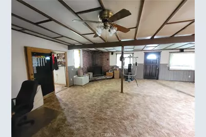 15645 Avion Lane, Victorville, CA 92394 - Photo 18