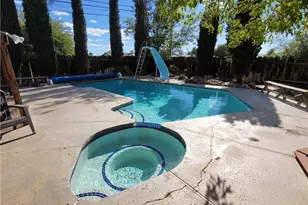 15645 Avion Ln, Victorville, CA 92394 - Photo 6