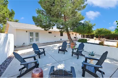 16326 Eucalyptus Street, Hesperia, CA 92345 - Photo 4